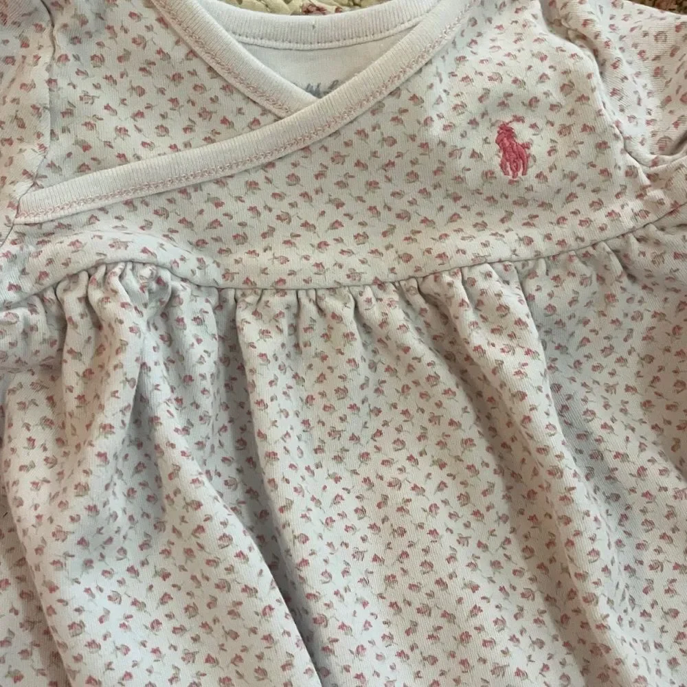 Kissy Kissy sleeper and outfits